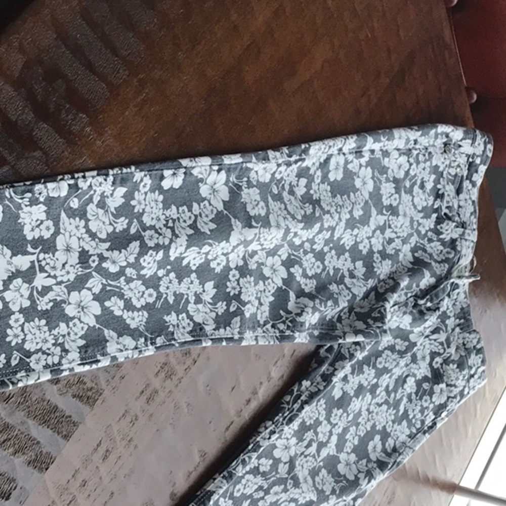 Jeans - Picture 6 of 8